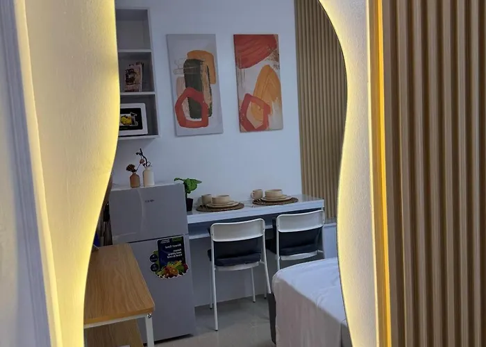 Shore 2 Residences Rm 19106 Pool View By Prime Moa Manila